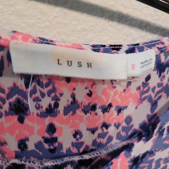 LUSH Multicolor Chevron Blouse Small - Picture 2 of 8